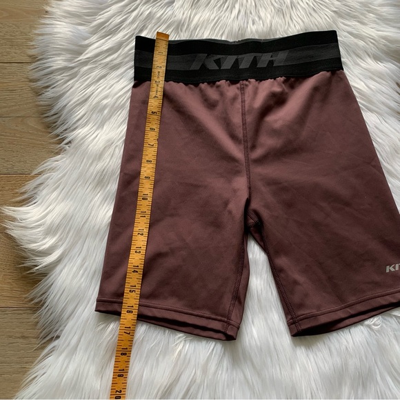 Kith Liz Shorts - Picture 3 of 12